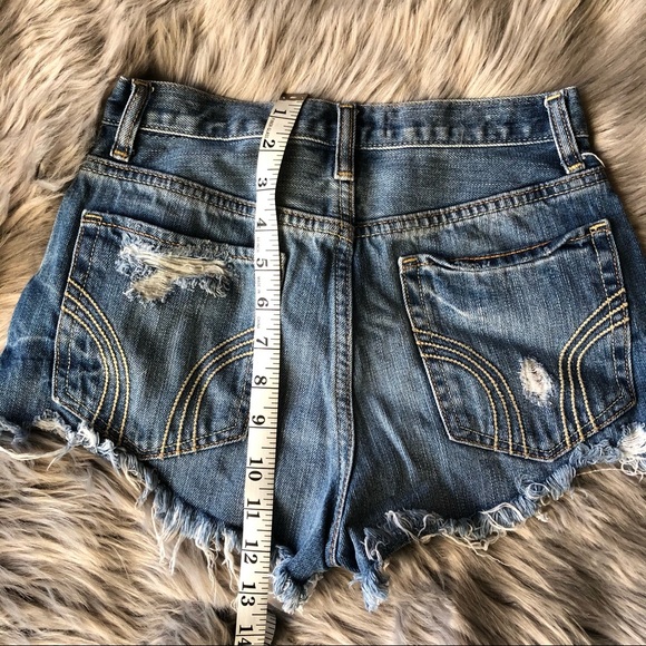 Hollister high-waists distressed denim shorts - Picture 8 of 8